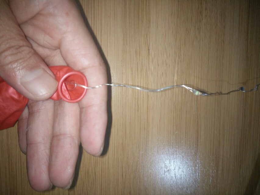 塑料瓶做灯笼的方法步骤图解,塑料瓶创意造型灯笼制作方法