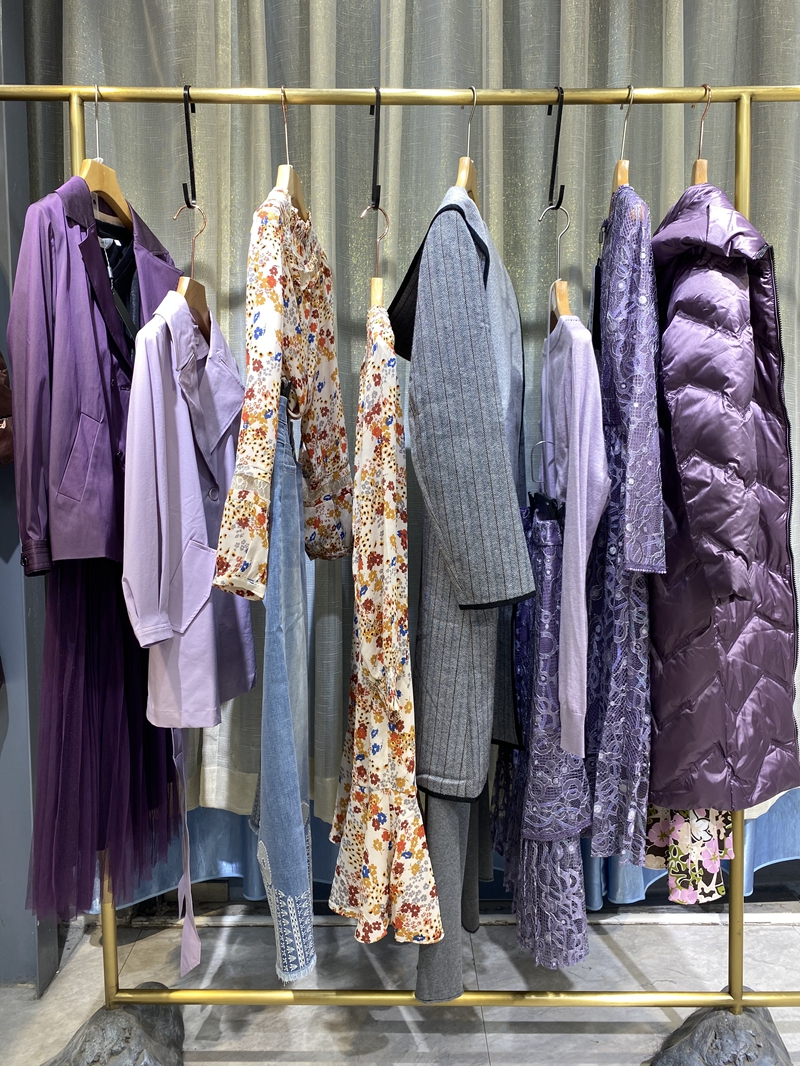 imili旗舰店,艺梦来女装尾货批发