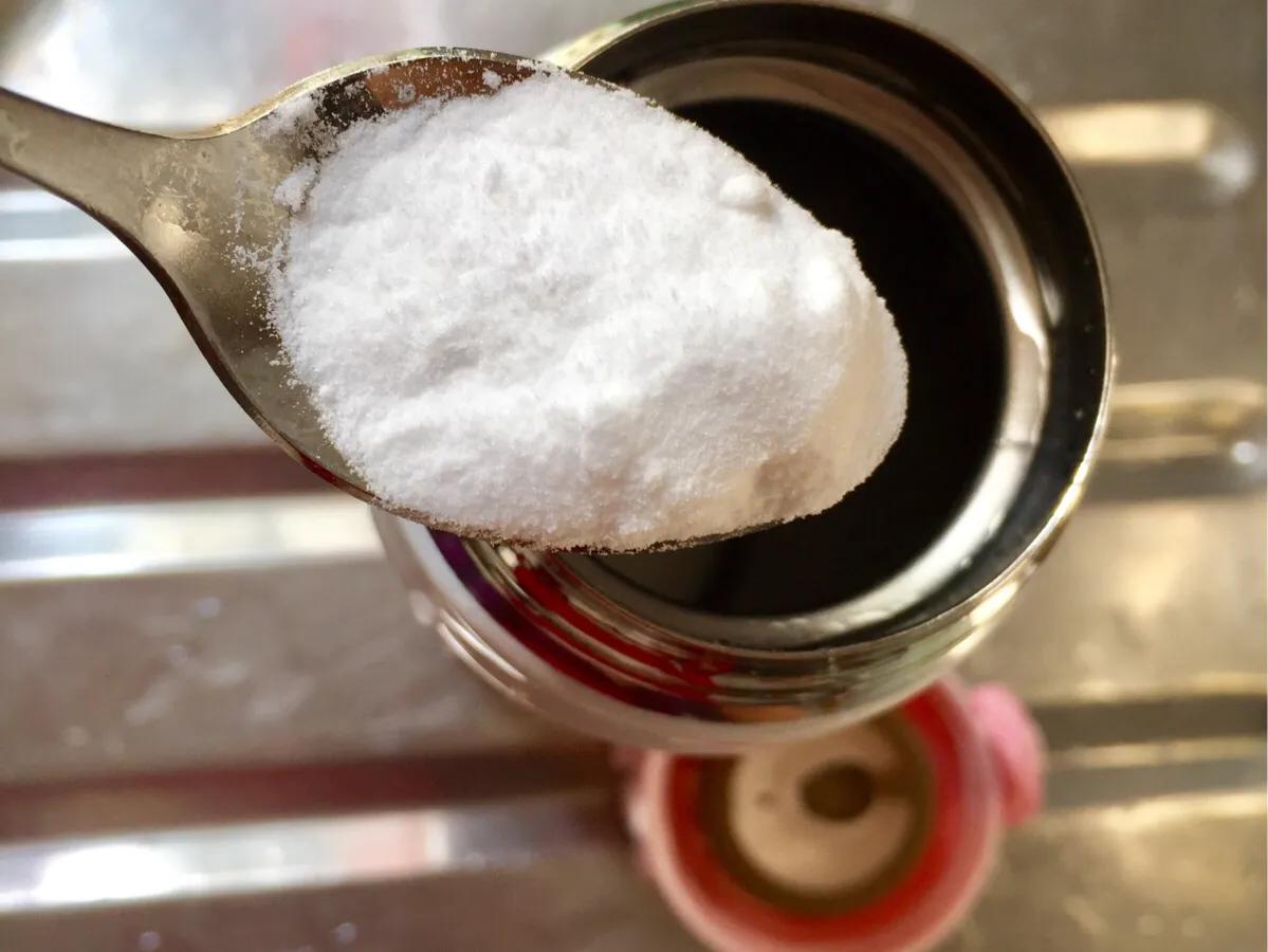 饭壶馊了有妙招，用它洗一洗，还你清新乾淨的饭壶⋯