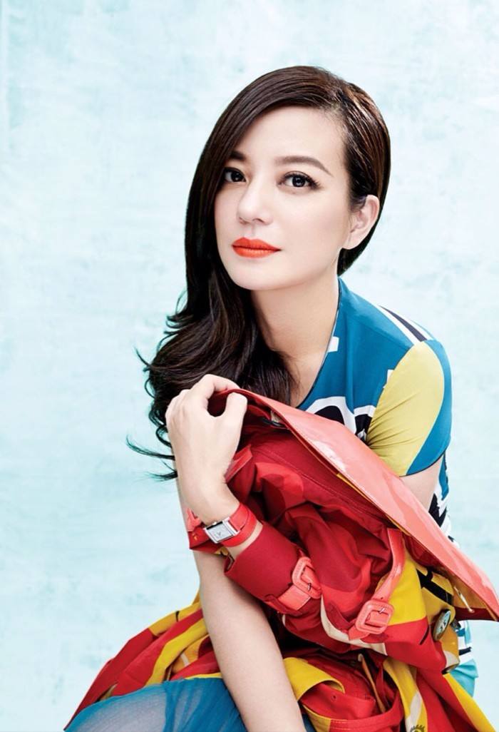 赵薇少林足球撞门,琼瑶评价赵薇少林足球