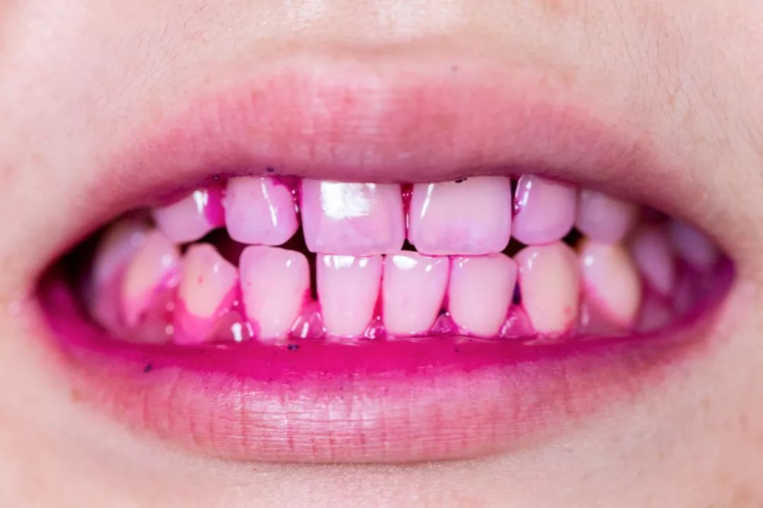 除牙结石美白防口臭的牙膏测评,马卡龙牙膏刷的干净吗