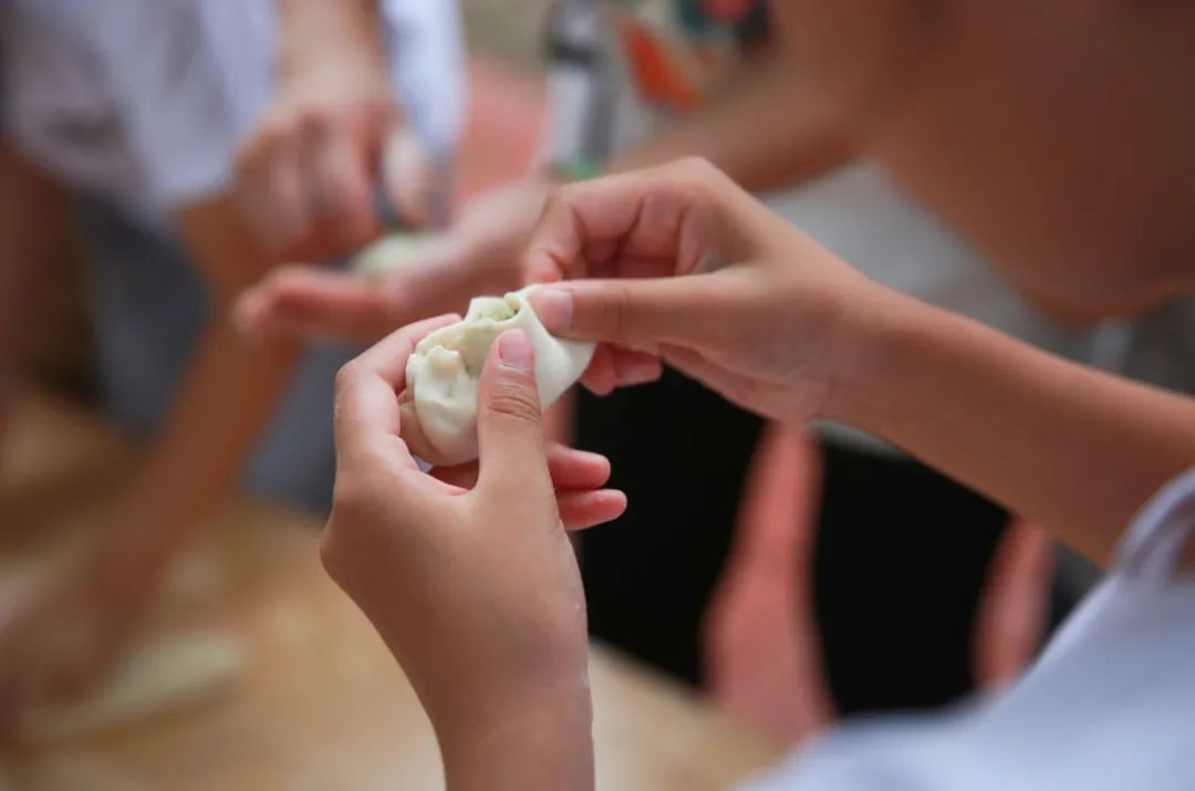 组图：武平县琴韵古筝行六一暨周年庆亲子活动圆满举行