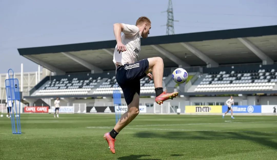 尤文新球衣曝光，阿涅利主席一职待定，帕拉蒂奇考虑免签米兰国门