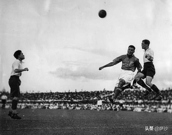 抗日时期国足,从足球场到战场