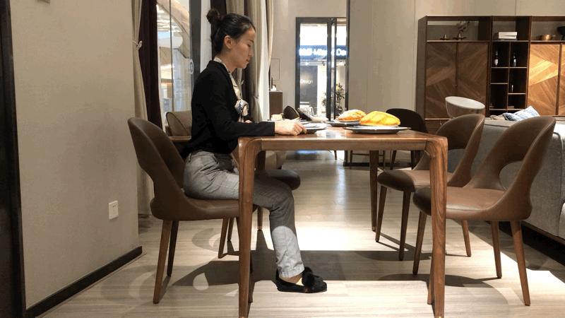 精致轻巧省空间，让你的餐厅韵味十足丨华师傅传匠实木餐桌测评