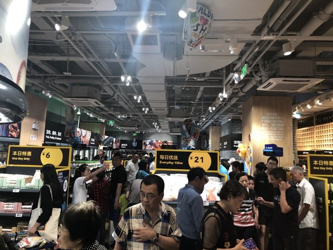 在欧洲拳打沃尔玛 脚踢家乐福的ALDI阿尔迪中国首店开业了