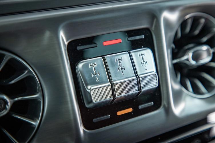 陈震奔驰g500试驾视频,13款奔驰g500试驾视频