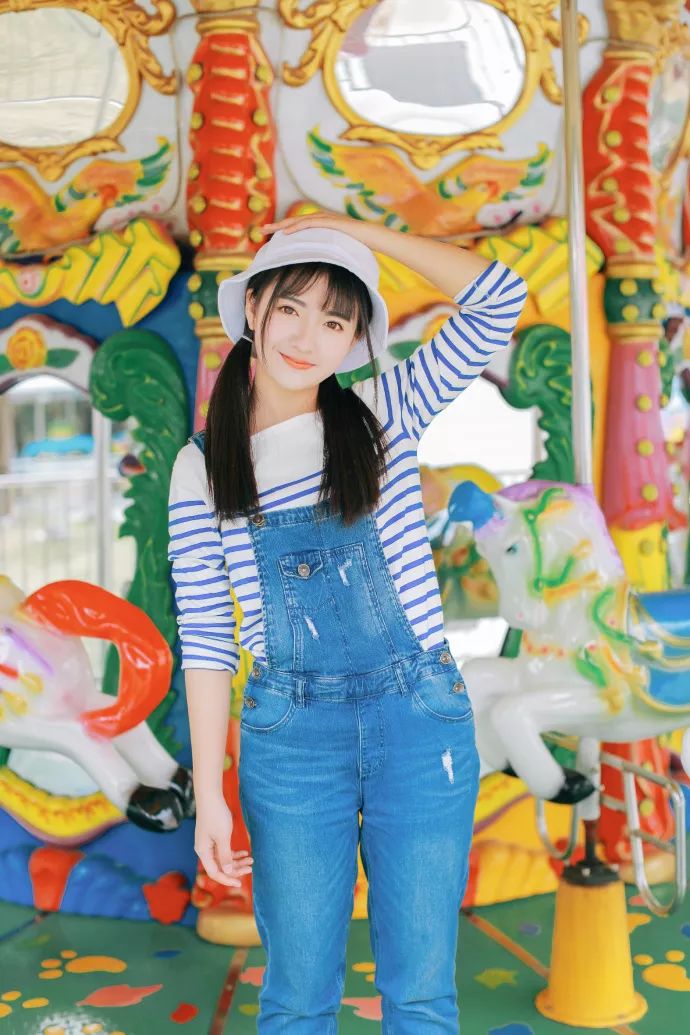 春天如何拍照摆姿势好看,48个拍照pose技巧拍出好看的照片