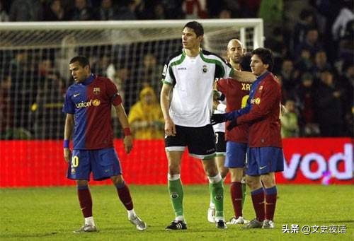 当今足坛最高中锋,足坛十大强力中锋第一名