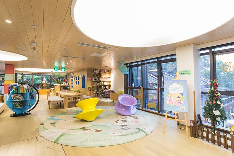 深圳甘坑客家小镇旅游攻略,深圳甘坑客家小镇奇幻夜