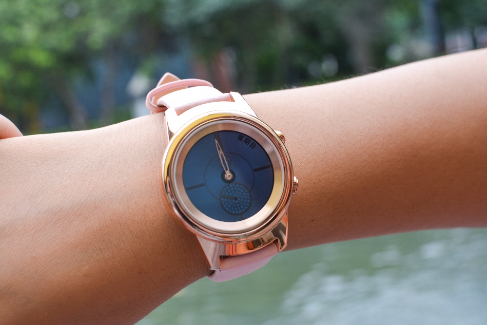 爱国者大品牌智能腕表,爱国者智能手表有g30吗