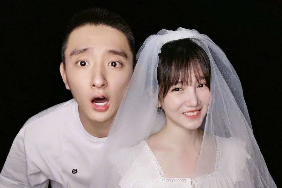 于小彤先跟海陆还是陈小纭在一起,于小彤和海陆和陈小纭