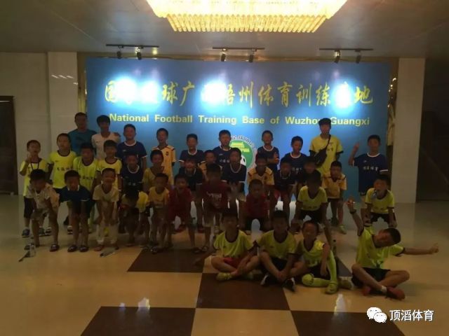 2020-2021足坛大事回顾,预测足坛未来十年的事件