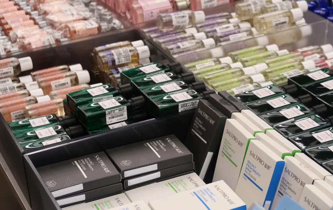 花几十块就能get大牌同款香水,几块钱薅大牌小样