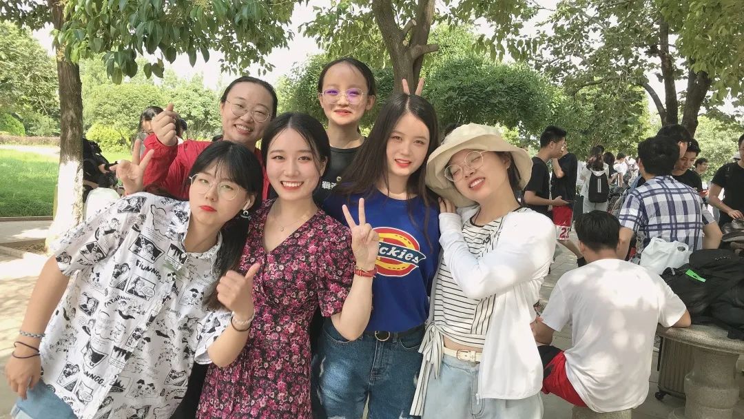 集体保研、拿8万多奖学金、签约世界500强，陕西这10个学霸宿舍火了！