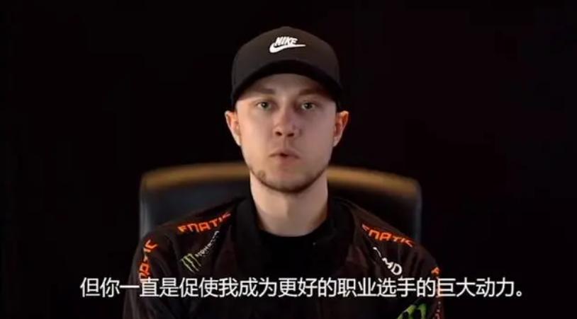 网瘾少年身价3亿,23岁网瘾小伙