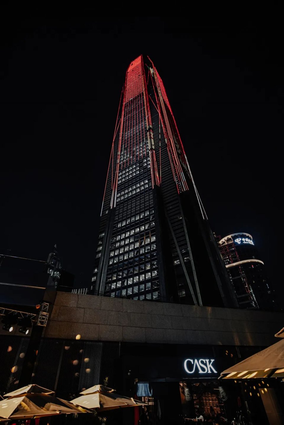 宝安最高楼酒吧,深圳平安大厦118层酒吧