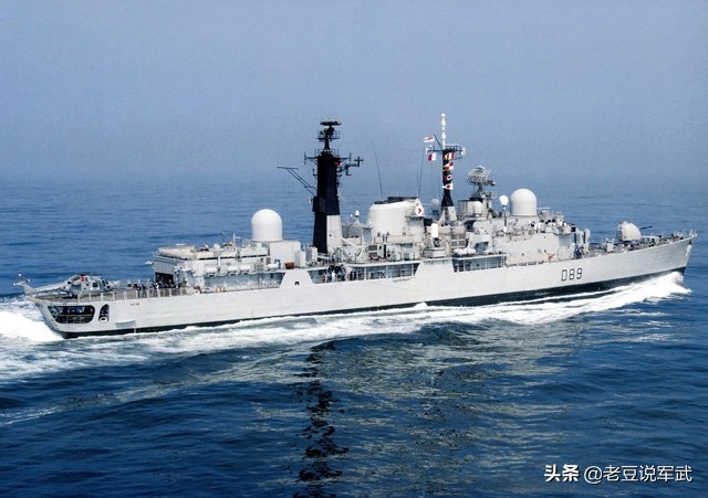 现代战舰主动防空武器,现代战舰能攻击水面目标的自卫炮