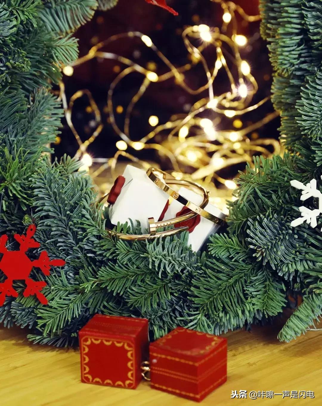 来认识一下宇宙第二时尚博主｜5000件衣服只够穿一季