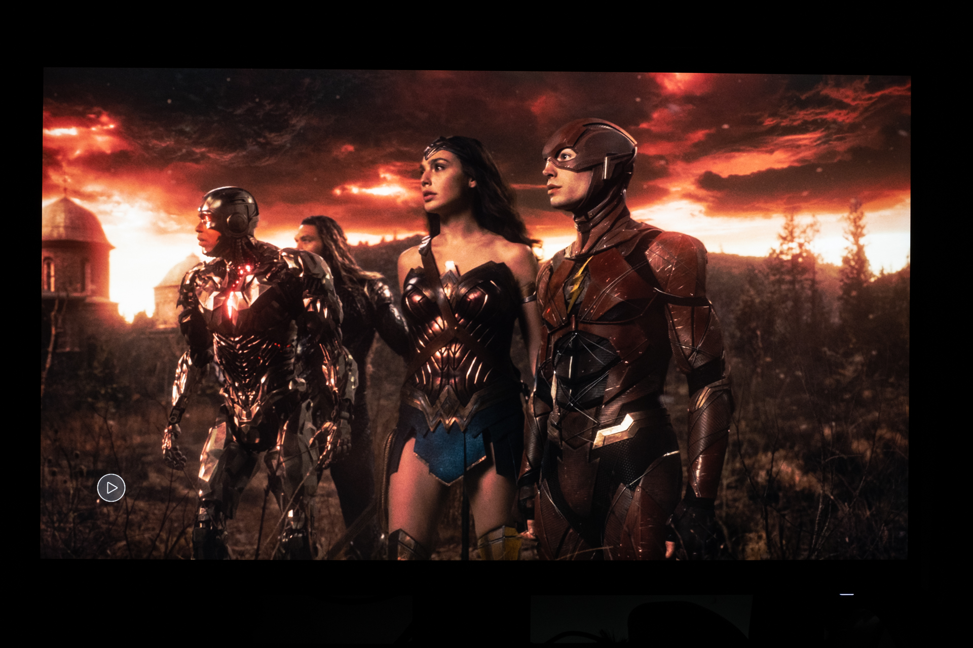 如何挑选hdr高清显示器,4KHDR显示器推荐