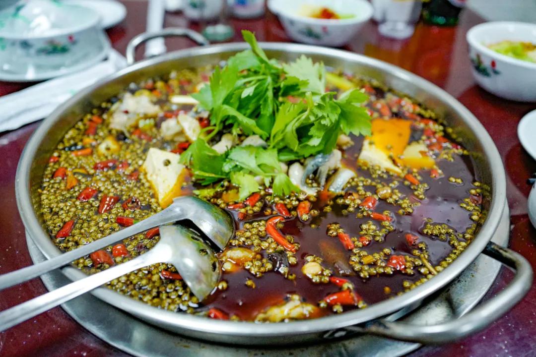 成都人不为人知的火锅,成都土著人吃的苍蝇火锅店