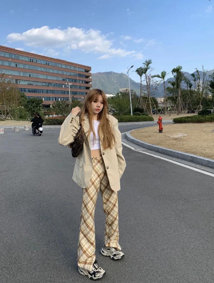 微胖、小个子女生，快穿这条神裤，比阔腿裤还显瘦、显腿长