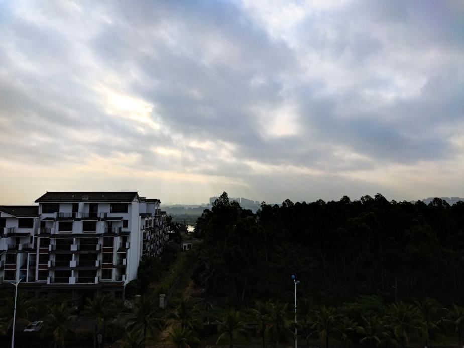 redminote95g值得入手吗,redmi千元机note9