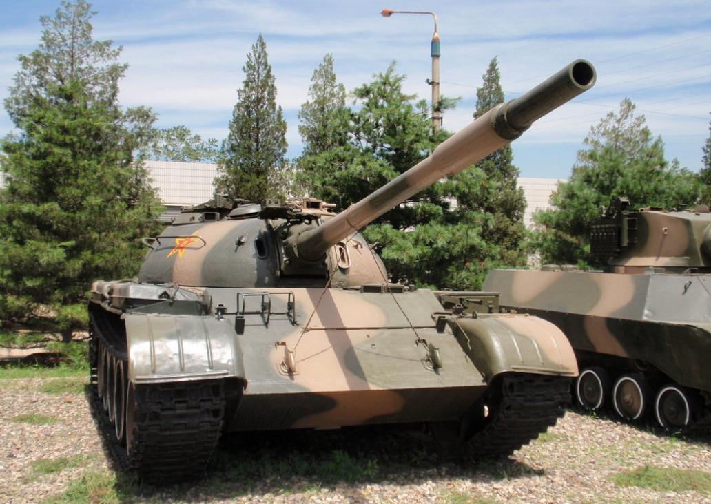 99式坦克用燃气轮机,军用燃气轮机和柴油机有什么不同