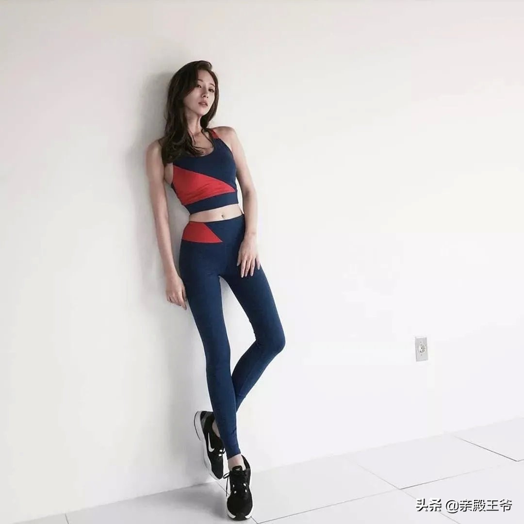 “韩国张钧甯”比基尼照爆红全网，成新任整容模板