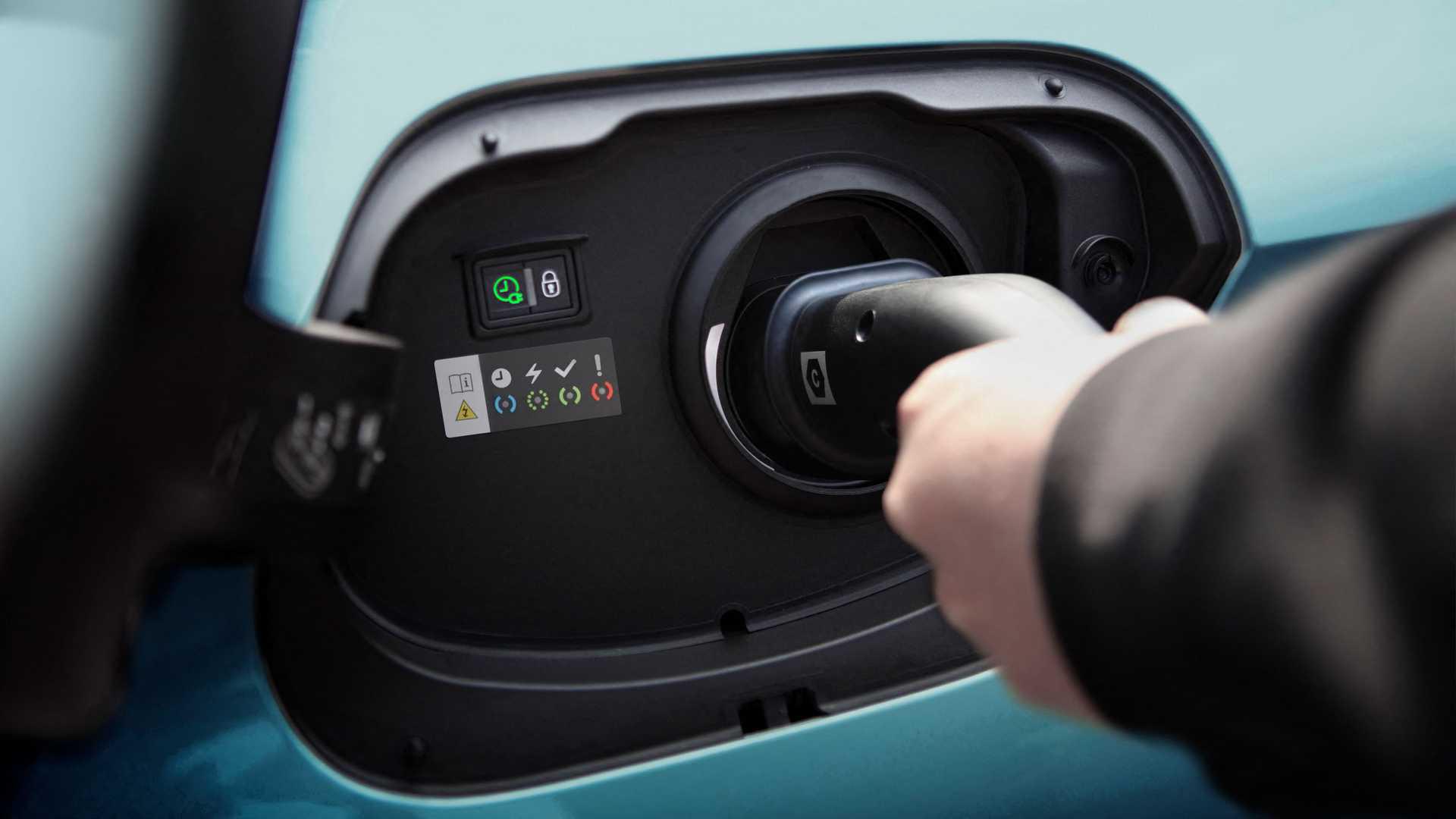 全新标致308SW实车被曝,标致新款308sw曝出