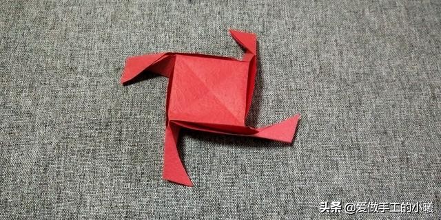 怎么用纸折一朵玫瑰花简单教程,折玫瑰花教程简单手工diy