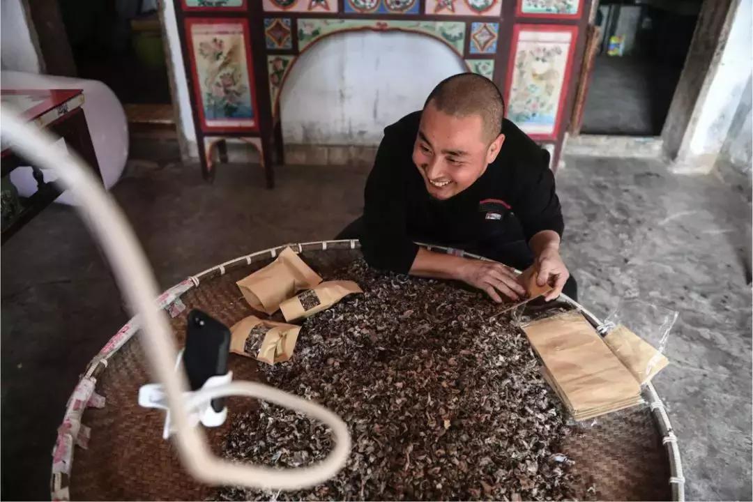 互联网改变面孔,互联网温暖的一面