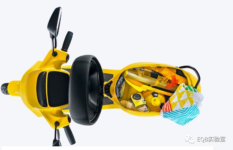 「米兰展独家」弯的电池？可当作充电宝的电池？外国人真会玩！