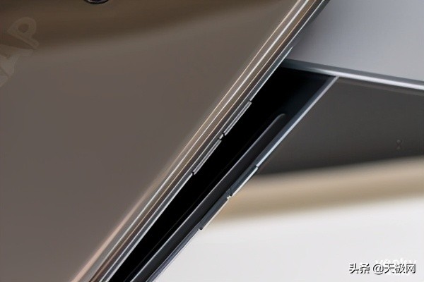 realme真我x7pro至尊版后盖,realme真我x7pro至尊版体验