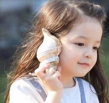 建厚、娜恩近况，“蔚山屁王”朴建厚脸颊肉消失，长成小帅哥了