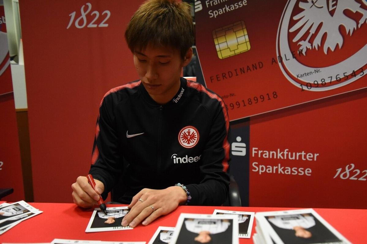 孙兴慜最佳海外球员,韩国球员孙兴慜十佳球