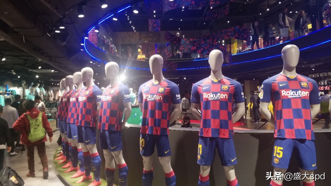 鐩涘ぇ涔嬫梾,鐩涘ぇ鏃呯▼