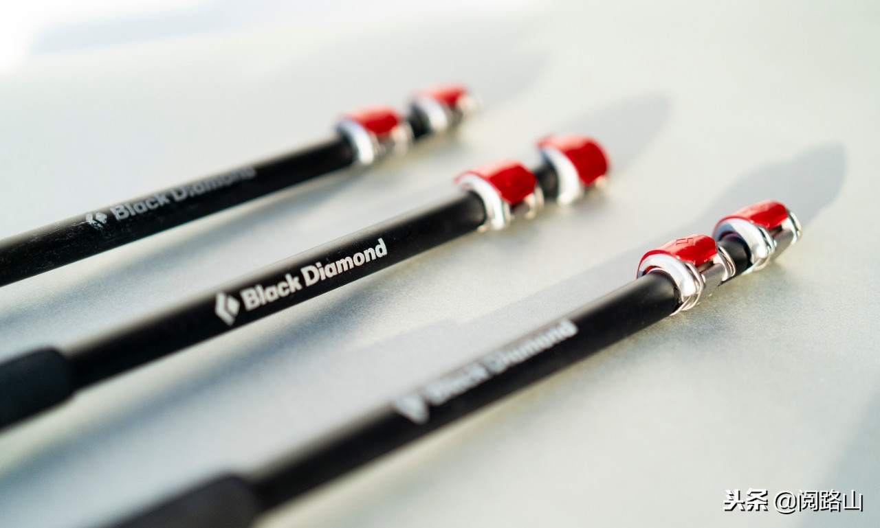 可以当登山杖的三脚架,登山杖三脚架紧固原理