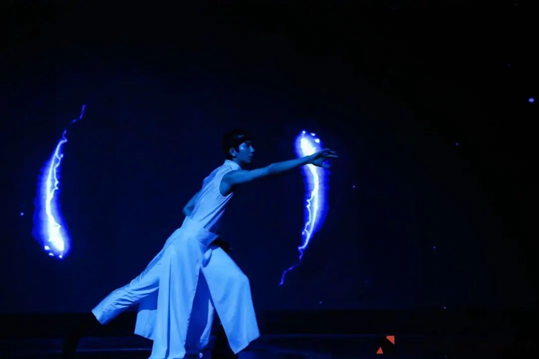 鲲澎中国在哪上市了,鲲鹏中国在美国otc市场实现转板