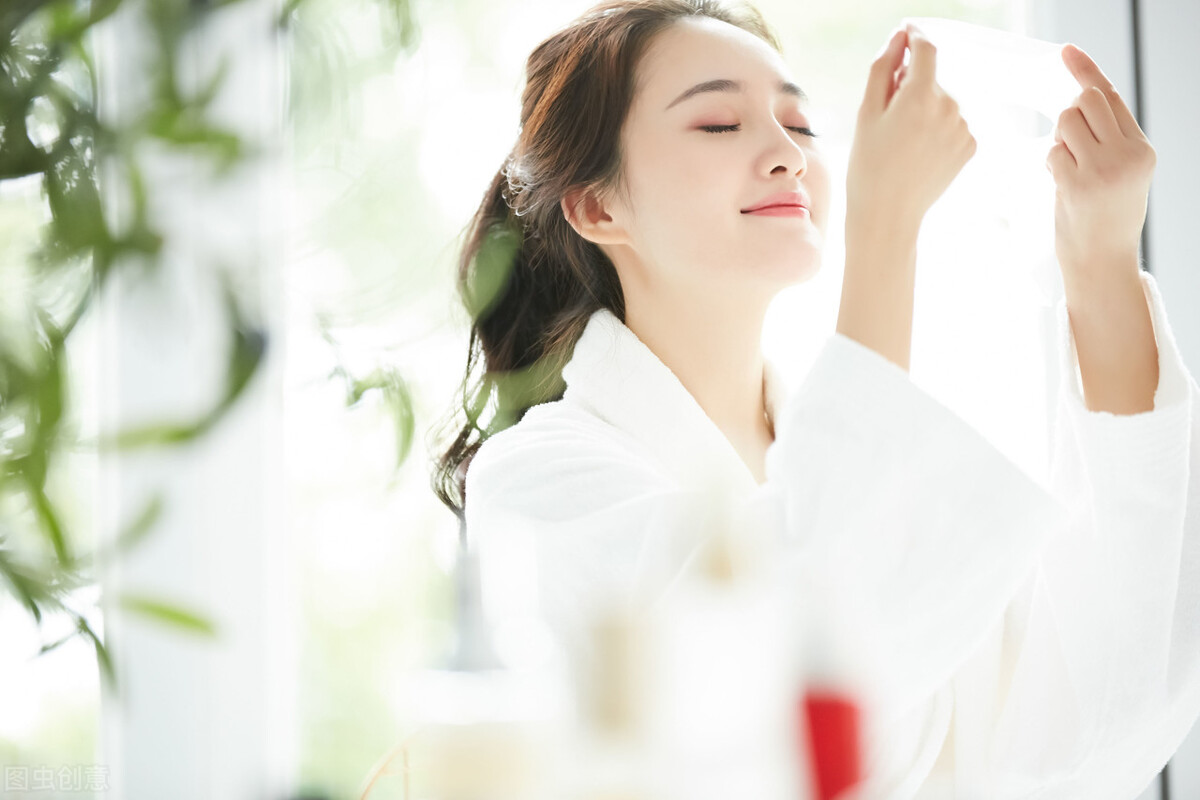 化妆水的正确使用方法步骤,化妆水的100个常识