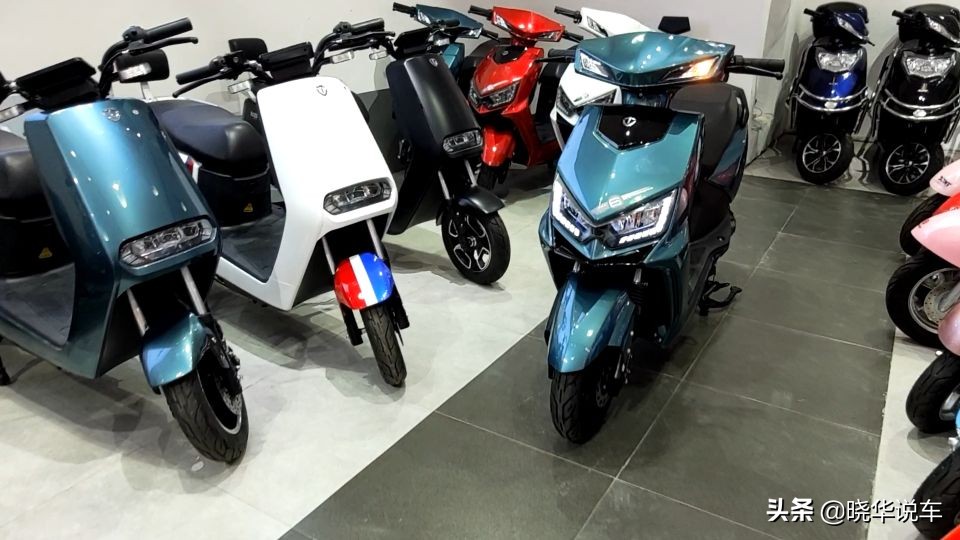 台铃新款72V电动车配6块32Ah天能电池，超大座桶，这价格贵吗？