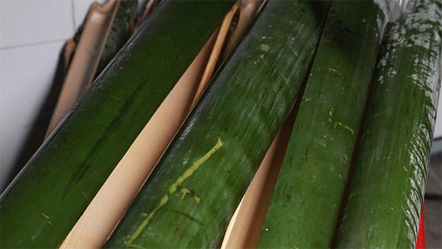 蒸鱼用竹筷子架上放盘子,用竹筒蒸的饭叫什么