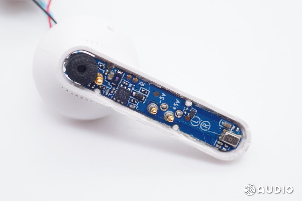 降噪真无线耳机jbl,轻量化监听耳机