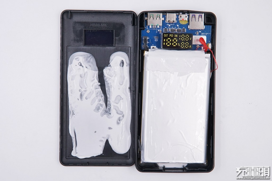 金威澎充电器如何拆开,金威澎充电器拆解