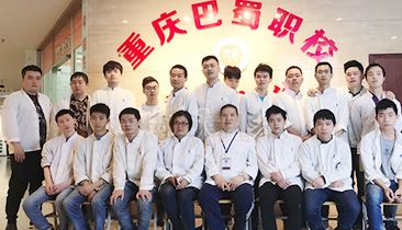 三个月厨师一般要学多久出师,厨师三个月速成靠谱吗