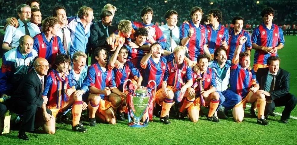 巴萨新球员参观巴萨博物馆,巴萨球迷目睹巴黎翻盘