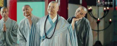 周星驰给钱拍戏,周星驰成名后只给4个人当配角