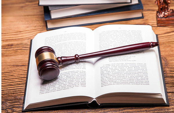 合同写明公司有权调岗降薪,签了公司的调岗协议怎么办