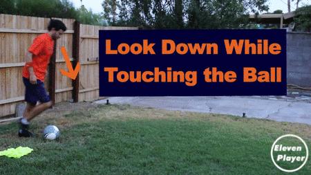 带球应该抬头还是不抬头,带球时应该抬头吗