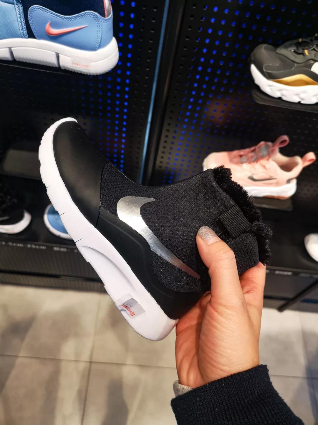 3-6岁儿童滑雪入门教程,儿童滑雪小白必备攻略收藏起来吧